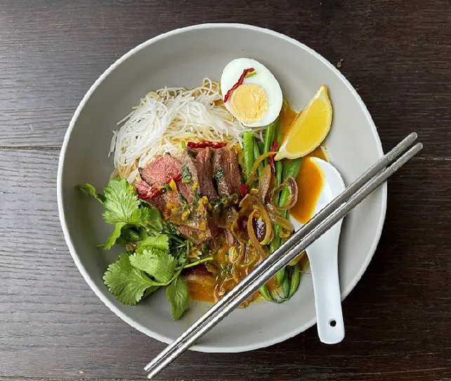 Steak Laksa