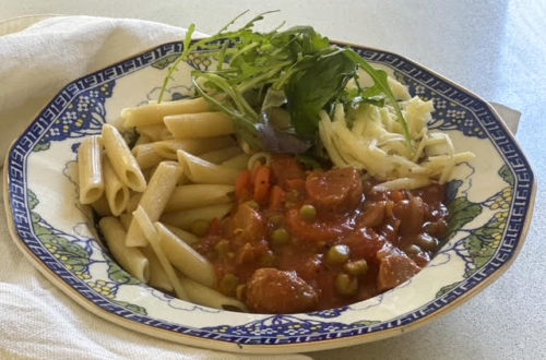 Easy Pantry Bolognese - food bank recipe